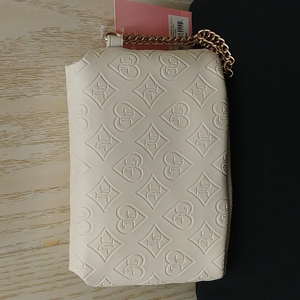 Juicy Couture GLITZ Wristlet - Picture 7 of 11